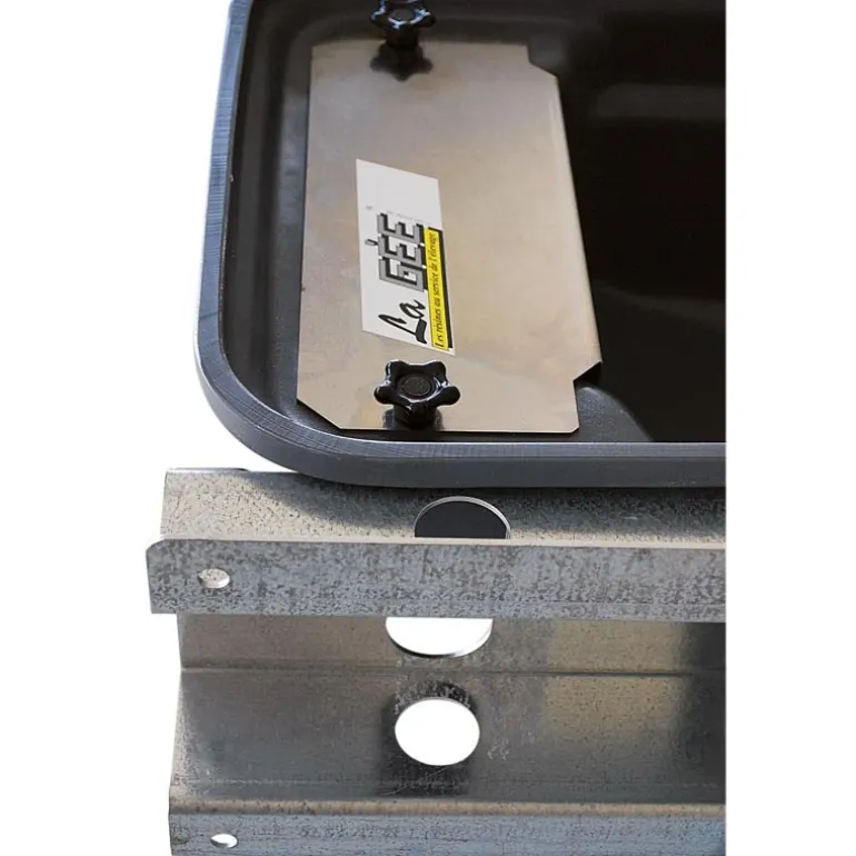 Abreuvoir Polybac 30 M simple avec rebord à cordon sans support de fixation