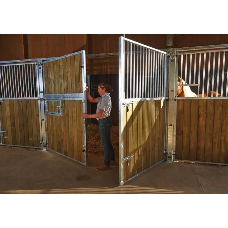 Façade ouvrante pleine bois 3 m avec porte battante