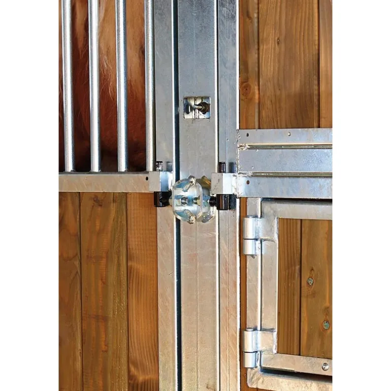 Façade ouvrante pleine bois 3 m avec porte battante