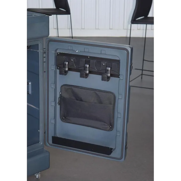 Malle de concours verticale chevaux de selle