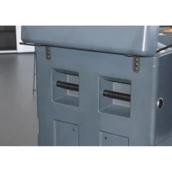 Malle de concours verticale chevaux de selle