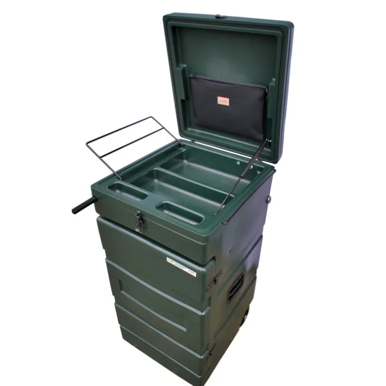 Malle de concours verticale chevaux de selle