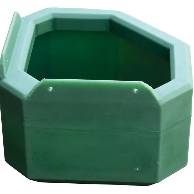 Mangeoire pour poulinière